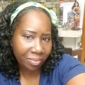 Meet your Posher, Jacqueline